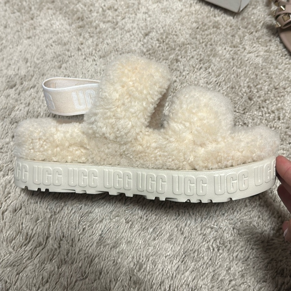 Ugg Sherpa sandals